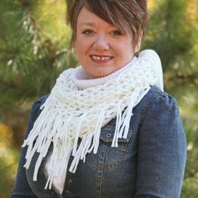 Profile Picture of Loretta Somers (@mnlakegirl) on Pinterest