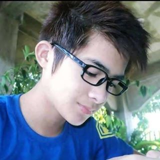 Profile Picture of Arjay Lopez (@andrew.hermida.98) on Facebook