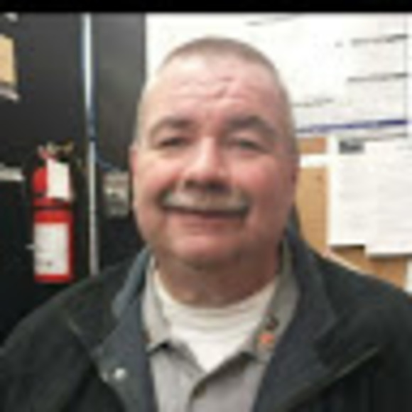 Profile Picture of Rick Huesser (@rickhuesser) on Poshmark