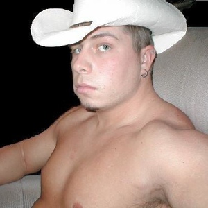 Profile Picture of Brian Murta (@5point7) on Myspace