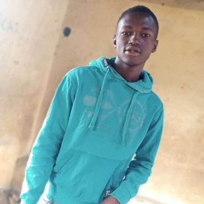 Profile Picture of Official Gee Qiu Poundz (@Samuel79604801) on Twitter