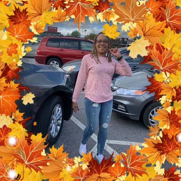 Profile Picture of Crystal Allen (@lil_miss1962) on Poshmark