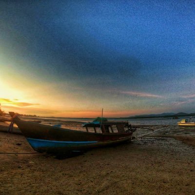 Profile Picture of N.nan Sudsiri (@NSudsiri) on Twitter