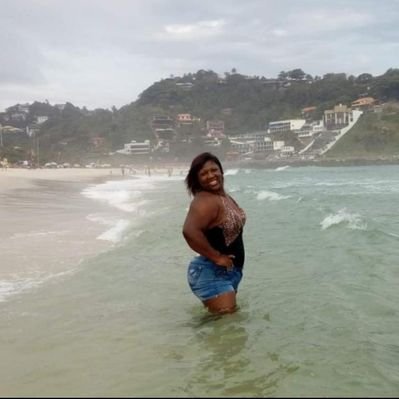 Profile Picture of Monique Barboza (@MoniqueBarboz11) on Twitter