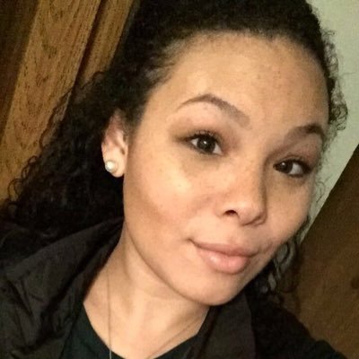 Profile Picture of Kayla Renee Bowers (@LightSkinBaby) on Twitter