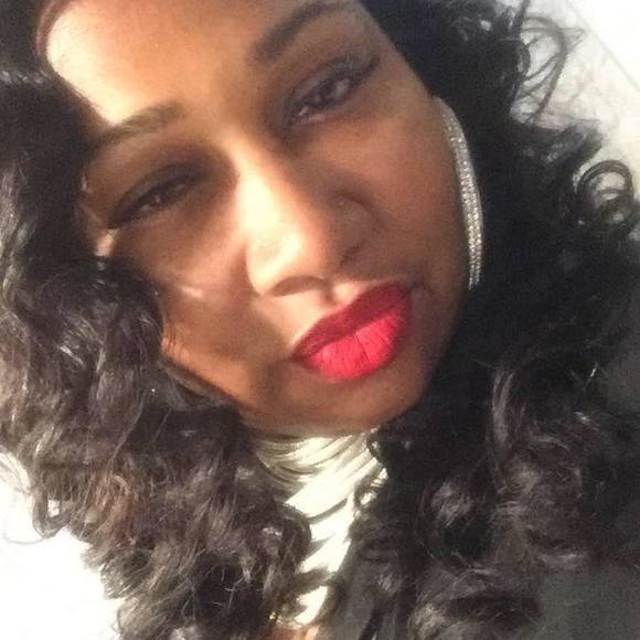 Profile Picture of Crystal Jones ridley (@crystallridley) on Poshmark