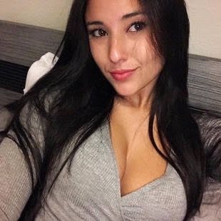 Profile Picture of Tara Lauren (@tara.lauren0) on Tiktok