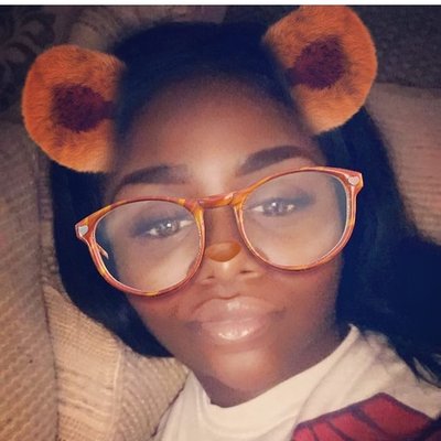 Profile Picture of Nicole Begg (@NiCoLeBjDnBLN) on Twitter