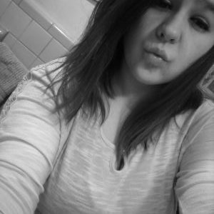 Profile Picture of Caitlin Ernest (@caitlinernest97) on Twitter