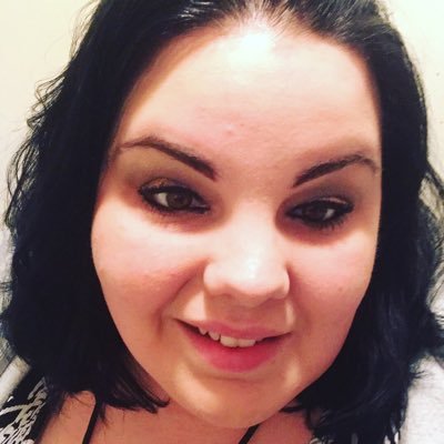 Profile Picture of Sharon Decker (@countrygirl0791) on Twitter