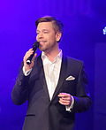 Profile Picture of Tom Gaebelon Wikipedia