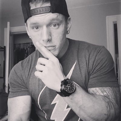 Profile Picture of Steve McClanahan (@Scuba_SteveBP) on Twitter