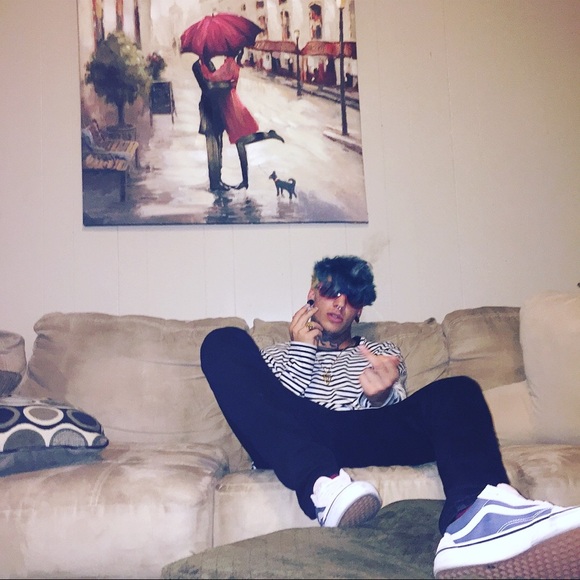 Profile Picture of Christopher Theriot (@dallas_theriot) on Poshmark