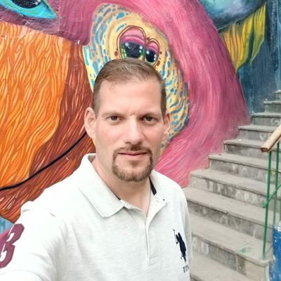Profile Picture of Michael Briney (@brineysea68) on Twitter