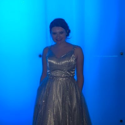 Profile Picture of Claire Mueller (@clairem0220) on Twitter