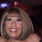 Profile Picture of Jeanine (@jeaninewallace) on Instagram