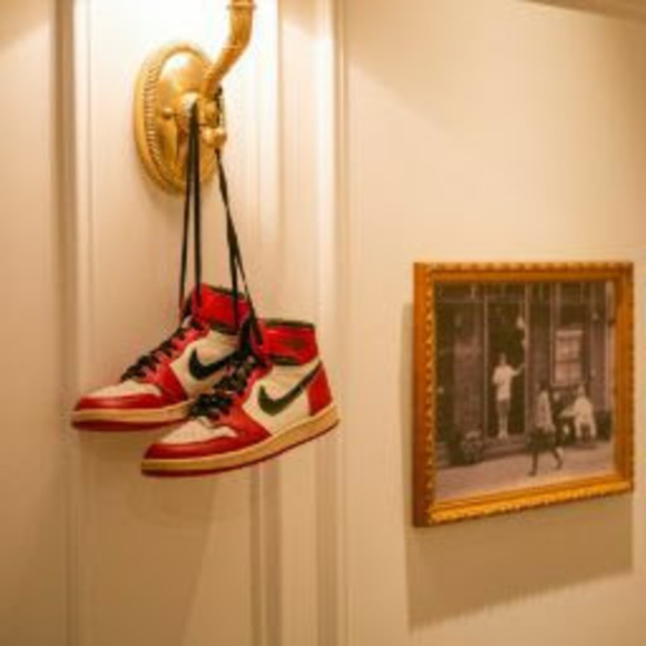 Profile Picture of Adam schefter (@adam_schftr) on Poshmark