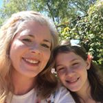 Profile Picture of Candi Thomas (@camoandsparkle) on Instagram