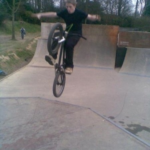 Profile Picture of Declan Declan (@dipshitdec) on Myspace