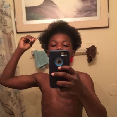 Profile Picture of TJ Hudson (@TJHudson17) on Twitter