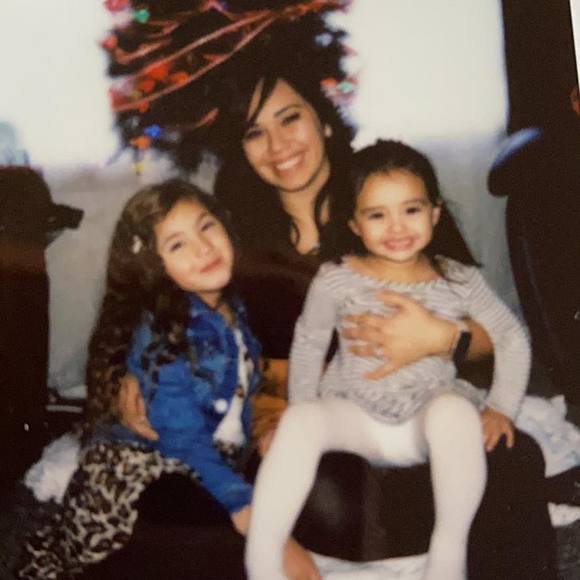 Profile Picture of Julia Irrer (@juliairrer) on Poshmark