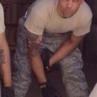 Profile Picture of Sean Harbin (@HarbineroSauce) on Twitter