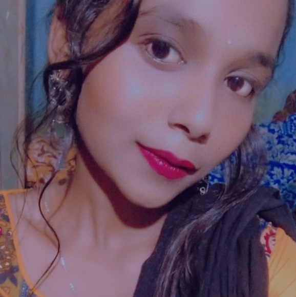 Profile Picture of Manisharao Manisha (@manisharaom) on Poshmark