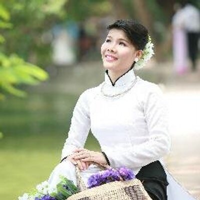 Profile Picture of Dinh Thi Thom (@ThomDT90) on Twitter