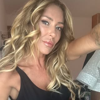 Profile Picture of Merche Romero (@mercheromero.oficial) on Instagram