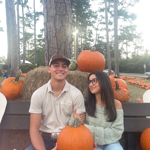 Profile Picture of Evan Fanelli (@itz_evan_31) on Poshmark