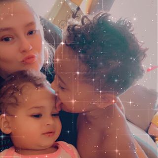 Hannah Marshall - Facebook Profile Picture of Hannah Marshall (@Hannah-Marshall) on Facebook