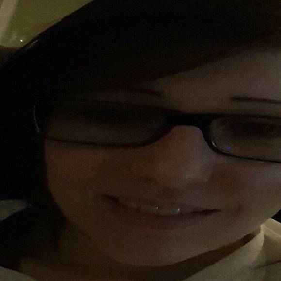 Profile Picture of Virginia Appelgate (@ginnymay) on Poshmark