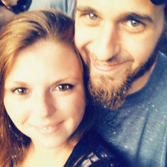 Profile Picture of Miranda Wagner (@mirandawagner95) on Poshmark