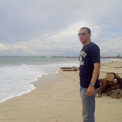 Profile Picture of Ahmad Daniel (@maxdaniell) on Twitter