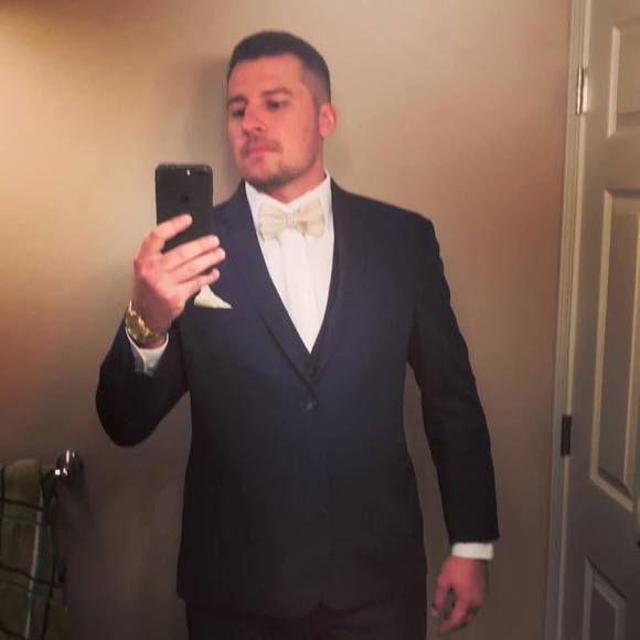 Bryan Mruk - Poshmark Profile Picture of Bryan Mruk (@mruk518) on Poshmark