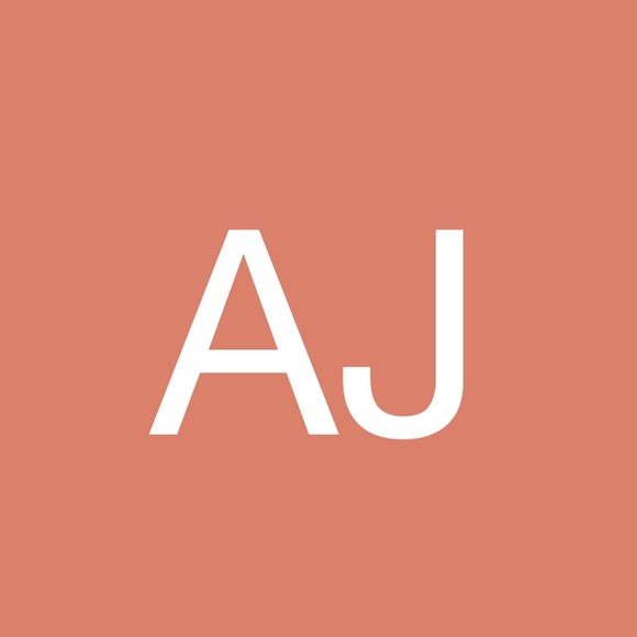 Profile Picture of Antonio Jenkins (@antoniojenki473) on Poshmark