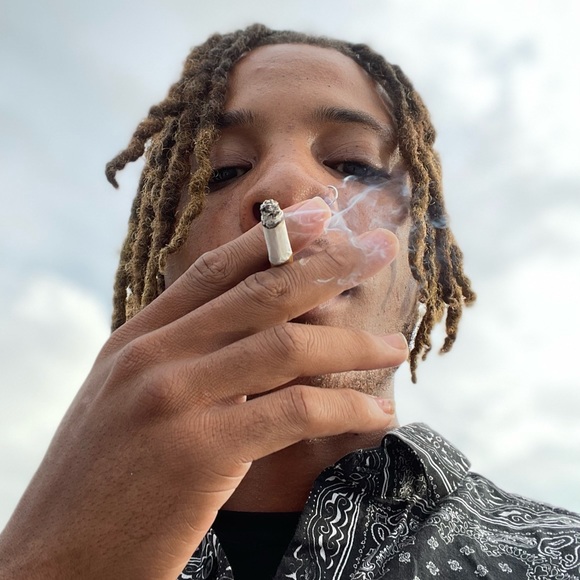 Profile Picture of Stanley Arnold (@stanleyarnold) on Poshmark