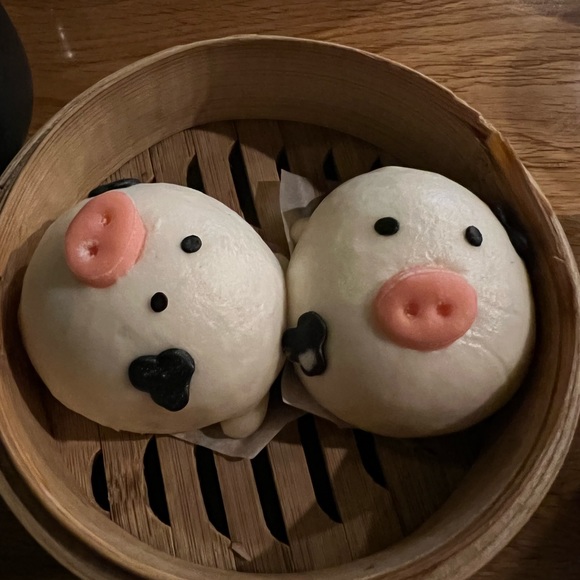 Profile Picture of Chris Theriot (@socalcat) on Poshmark