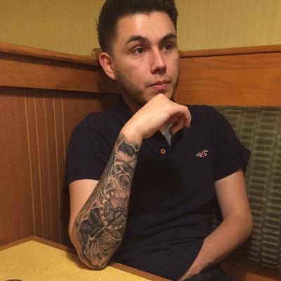 Profile Picture of Ricardo Manzo (@ricardom51793) on Twitter