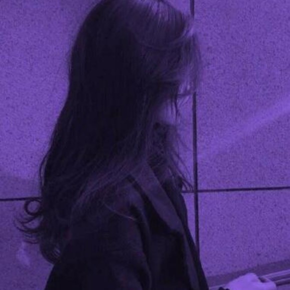 Profile Picture of Emily Platek| (@aureen0e26) on Poshmark