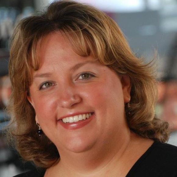 Profile Picture of Julie Mcgirr (@jram5) on Poshmark