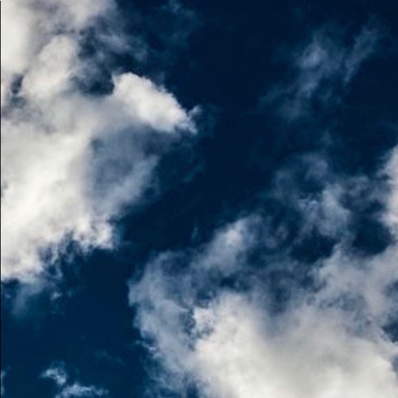 Profile Picture of Joanna Tango (@joannatango) on Poshmark