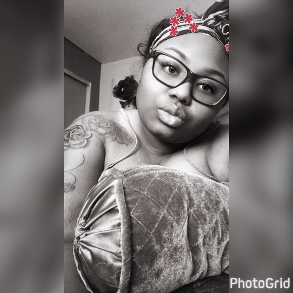 Profile Picture of Kayla Dupree (@kuddydupree) on Poshmark