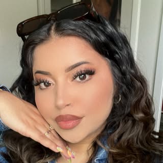 Profile Picture of Valerie Alvarez💕 (@xovaleriem) on Instagram