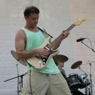 Profile Picture of Hamid Samadani (@ledbootz) on Twitter