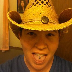 Profile Picture of Lynn Holley (@lynnsterholley) on Myspace