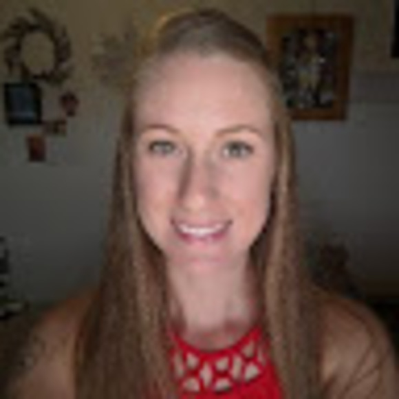 Profile Picture of M Womack (@michelleap08) on Poshmark