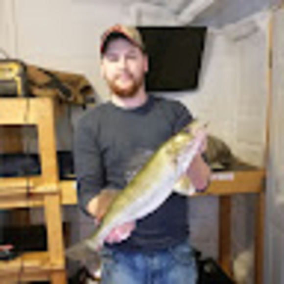 Profile Picture of Shane Dirkes (@shanedirkes) on Poshmark
