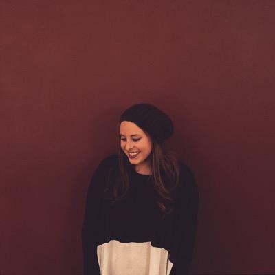 Profile Picture of Laura Dobbs (@LauraDobbs_3) on Twitter