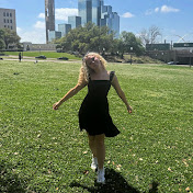 Profile Picture of Autumn Holmes (@autumns.archives) on Youtube